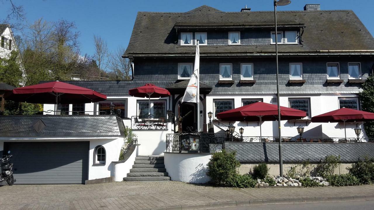 Land-gut-Hotel Zur Brücke Drolshagen Exterior foto